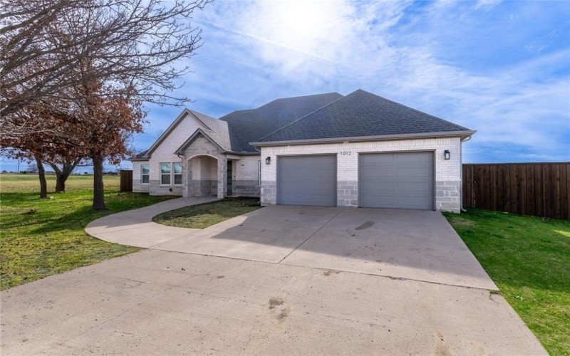 1012 Fm 36 N, Greenville, TX 75401, 4 Habitaciones Habitaciones , ,3 BañosBaños,Residential,En Venta,1012 Fm 36 N,0,21146407