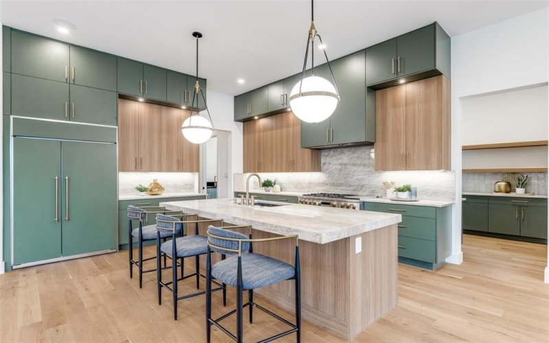 3733 Manana Drive, Dallas, TX 75220, 5 Bedrooms Bedrooms, ,7 BathroomsBathrooms,Residential,For Sale,3733 Manana Drive,0,21161464