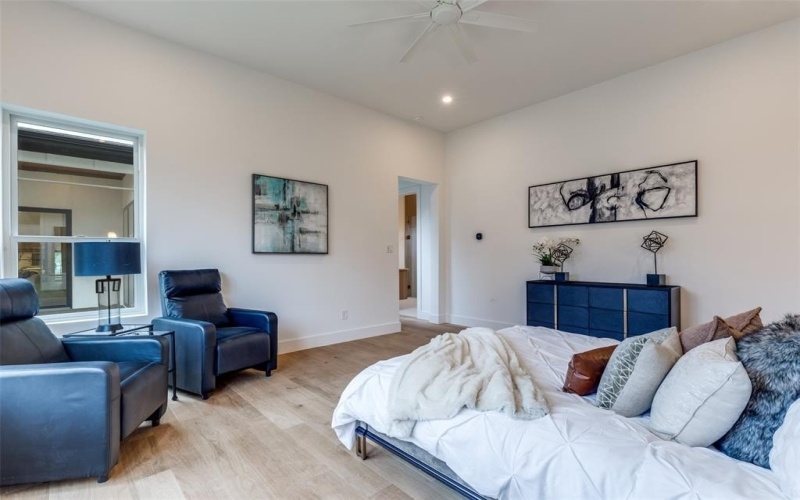 3733 Manana Drive, Dallas, TX 75220, 5 Bedrooms Bedrooms, ,7 BathroomsBathrooms,Residential,For Sale,3733 Manana Drive,0,21161464