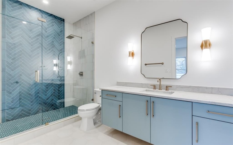 3733 Manana Drive, Dallas, TX 75220, 5 Bedrooms Bedrooms, ,7 BathroomsBathrooms,Residential,For Sale,3733 Manana Drive,0,21161464