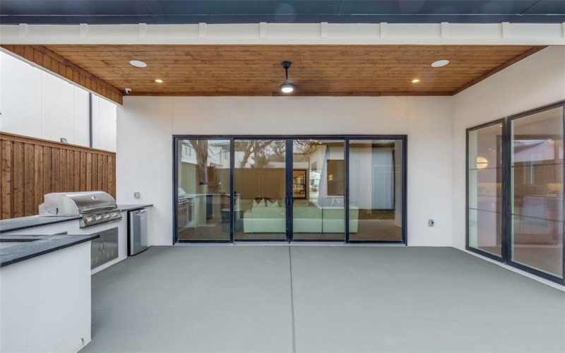 3733 Manana Drive, Dallas, TX 75220, 5 Bedrooms Bedrooms, ,7 BathroomsBathrooms,Residential,For Sale,3733 Manana Drive,0,21161464