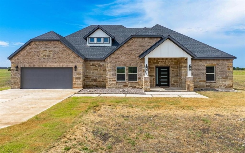 3055 County Road 4301, Greenville, TX 75401, 4 Habitaciones Habitaciones , ,2 BañosBaños,Residential,En Venta,3055 County Road 4301,0,21164188