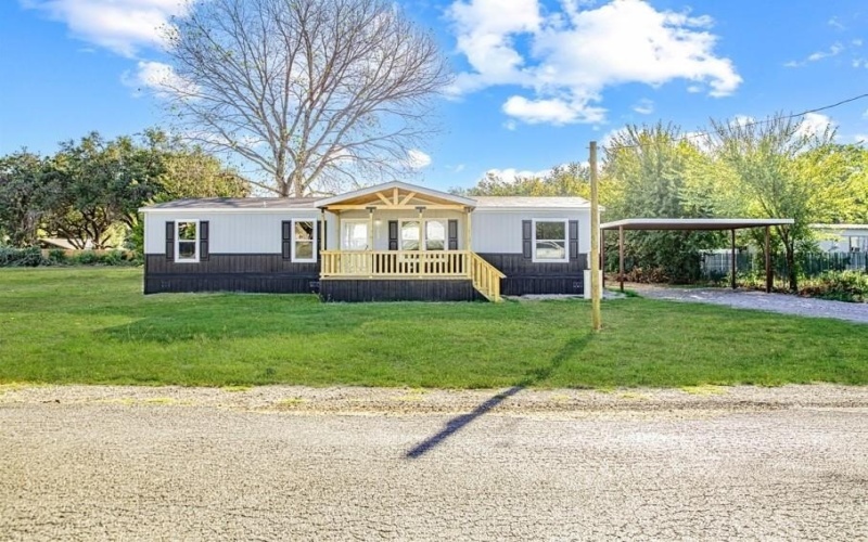 123 Kelly Court, Azle, TX 76020, 4 Habitaciones Habitaciones , ,2 BañosBaños,Residential,En Venta,123 Kelly Court,0,21164355