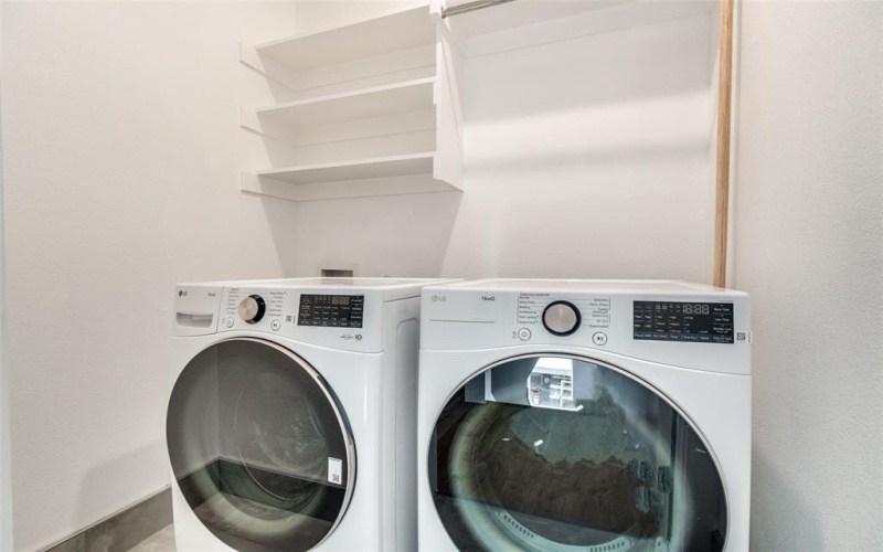 3940 Spring Valley Road #1, Farmers Branch, TX 75001, 2 Habitaciones Habitaciones , ,2 BañosBaños,Residential,En Venta,3940 Spring Valley Road,0,21164720