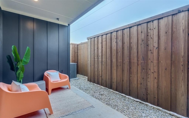 3940 Spring Valley Road #1, Farmers Branch, TX 75001, 2 Habitaciones Habitaciones , ,2 BañosBaños,Residential,En Venta,3940 Spring Valley Road,0,21164720