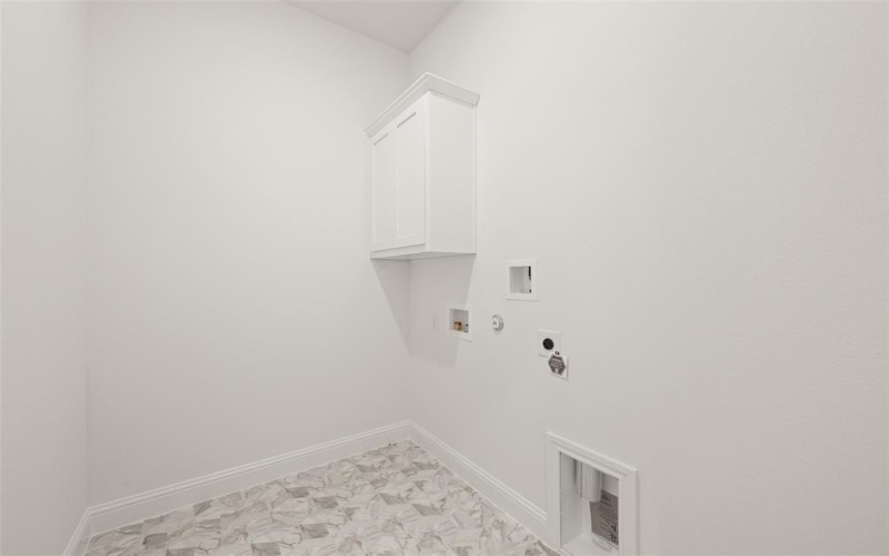 409 Daybreak Drive, Waxahachie, TX 75167, 4 Bedrooms Bedrooms, ,2 BathroomsBathrooms,Residential,For Sale,409 Daybreak Drive,0,21164991