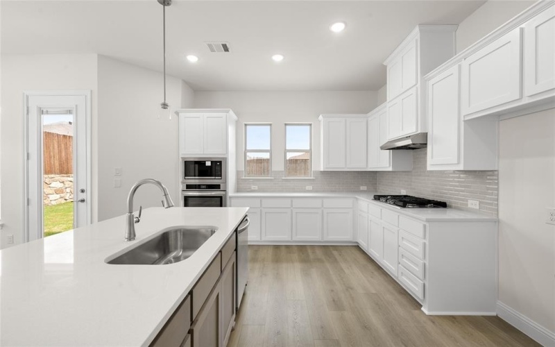 424 Lamb Lane, Waxahachie, TX 75167, 3 Bedrooms Bedrooms, ,2 BathroomsBathrooms,Residential,For Sale,424 Lamb Lane,0,21165006