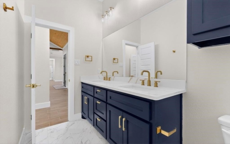 335 Cross Tie Ranch Road, Trinidad, TX 75163, 3 Bedrooms Bedrooms, ,2 BathroomsBathrooms,Residential,For Sale,335 Cross Tie Ranch Road,0,21165021