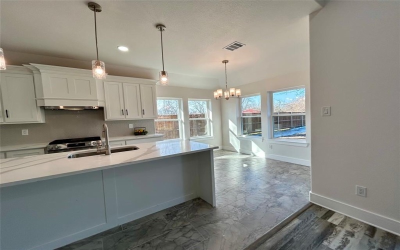 802 S Medora Street, Terrell, TX 75160, 4 Habitaciones Habitaciones , ,2 BañosBaños,Residential,En Venta,802 S Medora Street,0,21166206