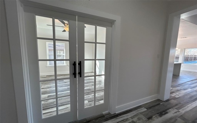 802 S Medora Street, Terrell, TX 75160, 4 Habitaciones Habitaciones , ,2 BañosBaños,Residential,En Venta,802 S Medora Street,0,21166206