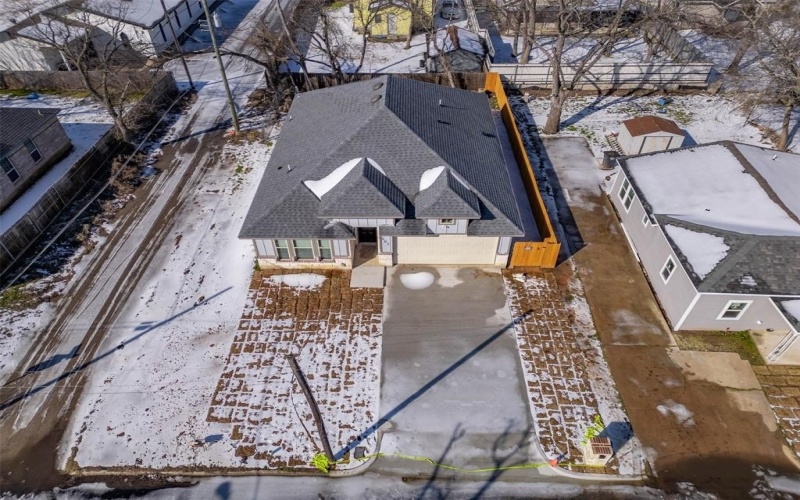 601 E Willingham Street, Cleburne, TX 76031, 3 Habitaciones Habitaciones , ,2 BañosBaños,Residential,En Venta,601 E Willingham Street,0,21166207