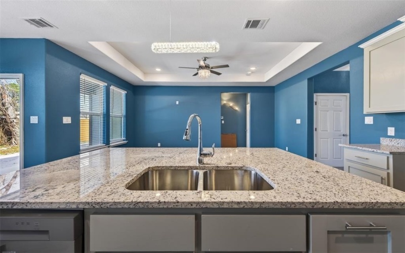 601 E Willingham Street, Cleburne, TX 76031, 3 Habitaciones Habitaciones , ,2 BañosBaños,Residential,En Venta,601 E Willingham Street,0,21166207