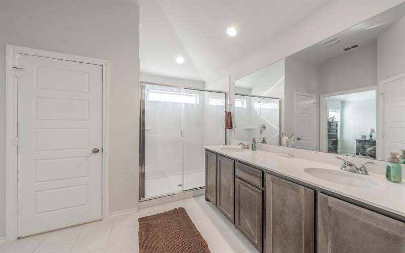 744 Stone Eagle Drive, Azle, TX 76020, 4 Habitaciones Habitaciones , ,2 BañosBaños,Residential,En Venta,744 Stone Eagle Drive,0,21166241