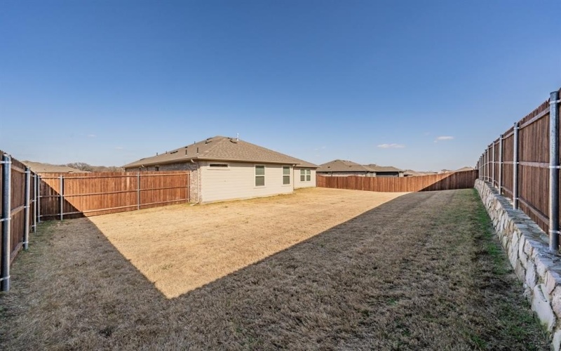 744 Stone Eagle Drive, Azle, TX 76020, 4 Habitaciones Habitaciones , ,2 BañosBaños,Residential,En Venta,744 Stone Eagle Drive,0,21166241