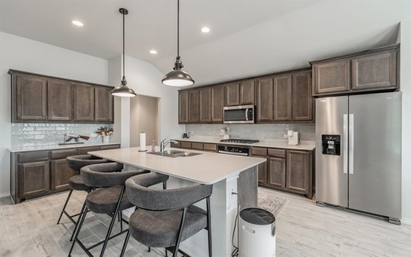 744 Stone Eagle Drive, Azle, TX 76020, 4 Habitaciones Habitaciones , ,2 BañosBaños,Residential,En Venta,744 Stone Eagle Drive,0,21166241