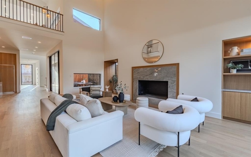 7319 Casa Loma Avenue, Dallas, TX 75214, 4 Habitaciones Habitaciones , ,5 BañosBaños,Residential,En Venta,7319 Casa Loma Avenue,0,21166289