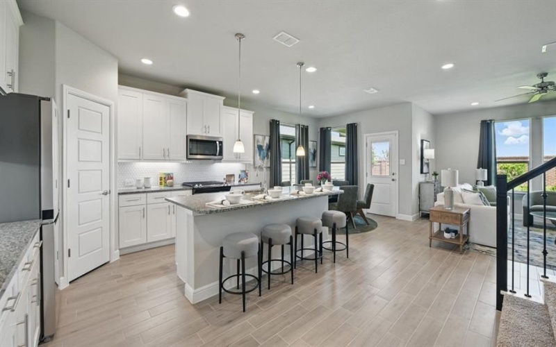 10849 BLOODSTONE Drive, Fort Worth, TX 76036, 5 Habitaciones Habitaciones , ,5 BañosBaños,Residential,En Venta,10849 BLOODSTONE Drive,0,21166304