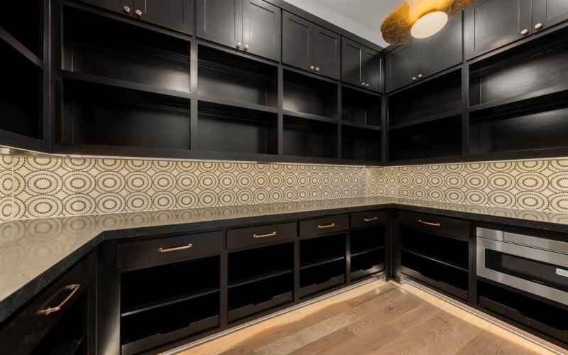 10717 Arrowhead Point Drive, Fort Worth, TX 76179, 5 Bedrooms Bedrooms, ,6 BathroomsBathrooms,Residential,For Sale,10717 Arrowhead Point Drive,0,21166467