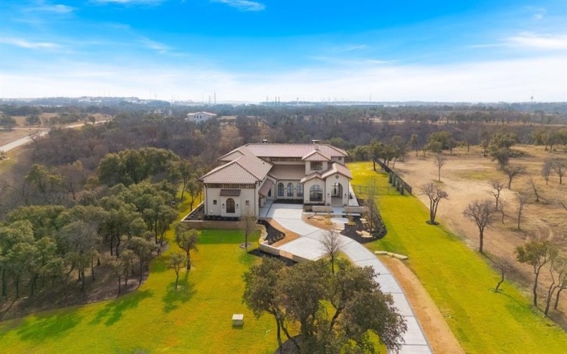 10717 Arrowhead Point Drive, Fort Worth, TX 76179, 5 Bedrooms Bedrooms, ,6 BathroomsBathrooms,Residential,For Sale,10717 Arrowhead Point Drive,0,21166467