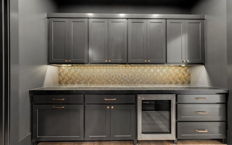 10717 Arrowhead Point Drive, Fort Worth, TX 76179, 5 Bedrooms Bedrooms, ,6 BathroomsBathrooms,Residential,For Sale,10717 Arrowhead Point Drive,0,21166467