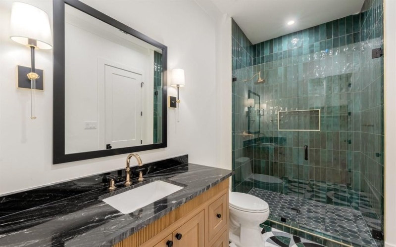 10717 Arrowhead Point Drive, Fort Worth, TX 76179, 5 Bedrooms Bedrooms, ,6 BathroomsBathrooms,Residential,For Sale,10717 Arrowhead Point Drive,0,21166467