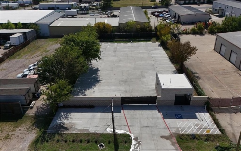2425 Edinburgh Street, Mesquite, TX 75150, ,Commercial Sale,En Venta,2425 Edinburgh Street,0,21166558