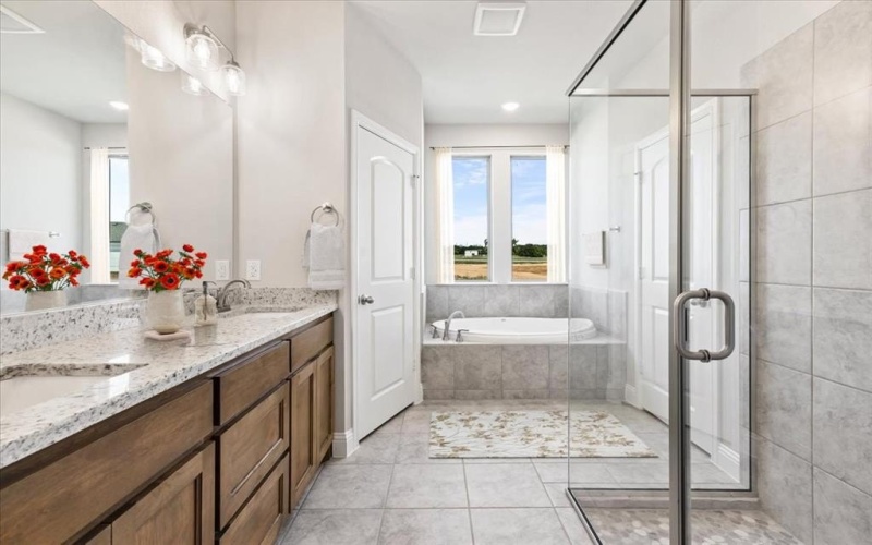 4004 Roan Court, Springtown, TX 76082, 4 Bedrooms Bedrooms, ,2 BathroomsBathrooms,Residential,For Sale,4004 Roan Court,20610706
