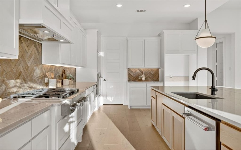 8517 Scottie Street, North Richland Hills, TX 76182, 3 Bedrooms Bedrooms, ,3 BathroomsBathrooms,Residential,For Sale,8517 Scottie Street,0,21166670