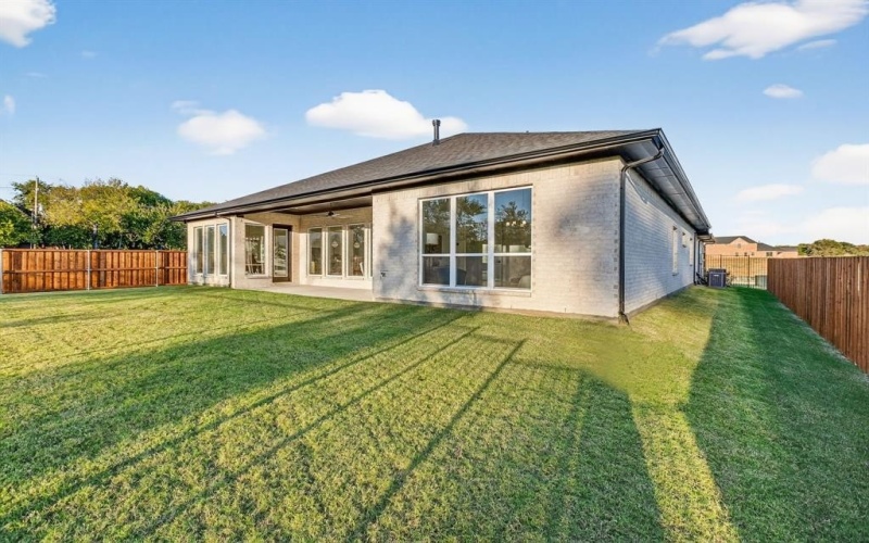 8517 Scottie Street, North Richland Hills, TX 76182, 3 Bedrooms Bedrooms, ,3 BathroomsBathrooms,Residential,For Sale,8517 Scottie Street,0,21166670