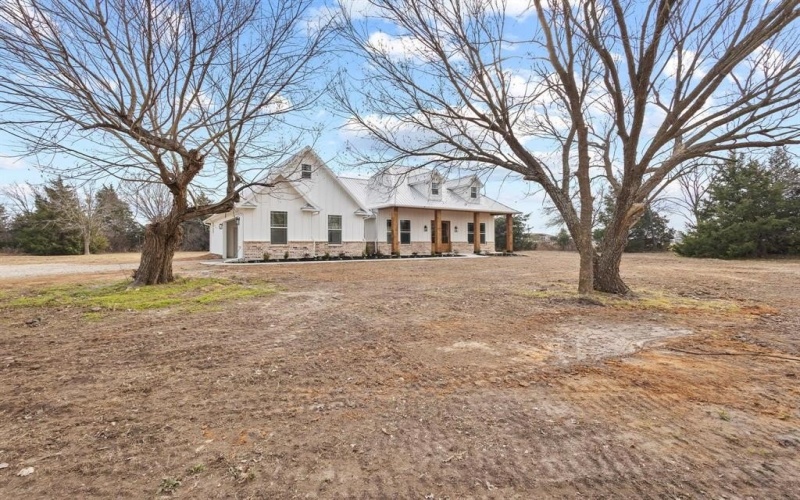 2940 County Road 1410, Bonham, TX 75418, 3 Bedrooms Bedrooms, ,2 BathroomsBathrooms,Residential,For Sale,2940 County Road 1410,0,21166673