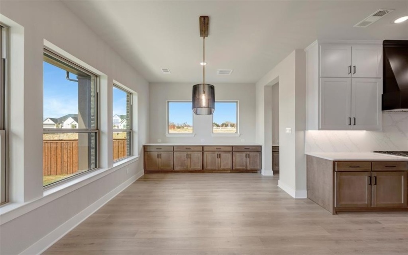 2305 Northshore Trail, Lakewood Village, TX 75068, 4 Bedrooms Bedrooms, ,3 BathroomsBathrooms,Residential,For Sale,2305 Northshore Trail,0,21166799