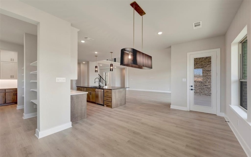 2305 Northshore Trail, Lakewood Village, TX 75068, 4 Bedrooms Bedrooms, ,3 BathroomsBathrooms,Residential,For Sale,2305 Northshore Trail,0,21166799