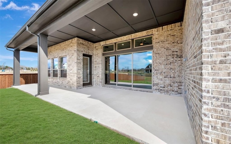 2305 Northshore Trail, Lakewood Village, TX 75068, 4 Bedrooms Bedrooms, ,3 BathroomsBathrooms,Residential,For Sale,2305 Northshore Trail,0,21166799