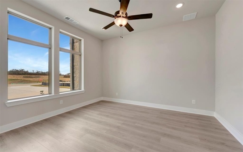 2305 Northshore Trail, Lakewood Village, TX 75068, 4 Bedrooms Bedrooms, ,3 BathroomsBathrooms,Residential,For Sale,2305 Northshore Trail,0,21166799