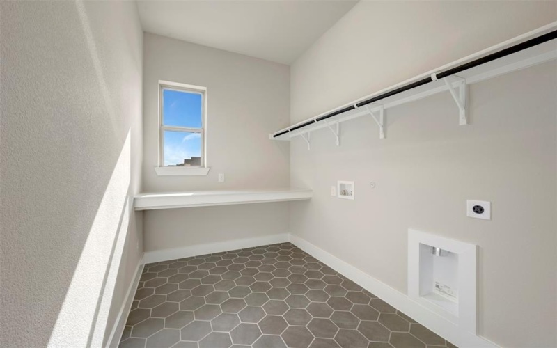 2305 Northshore Trail, Lakewood Village, TX 75068, 4 Bedrooms Bedrooms, ,3 BathroomsBathrooms,Residential,For Sale,2305 Northshore Trail,0,21166799