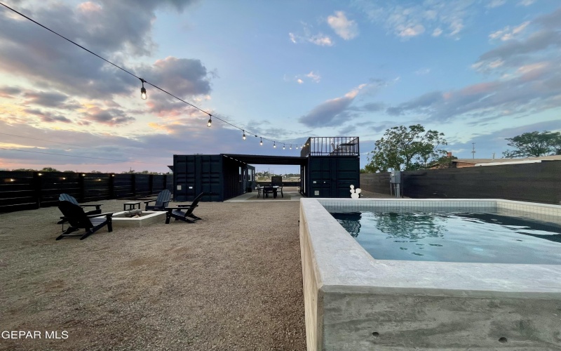 502 E Galveston Street, Out of Service Area, TX 99999, 3 Habitaciones Habitaciones , ,3 BañosBaños,Residential Multi Family,En Venta,502 E Galveston Street,0,937005