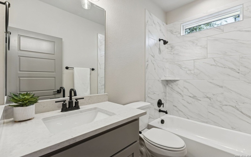 1513 Redwood, Fischer, TX 78623, 3 Habitaciones Habitaciones , ,2 BañosBaños,Residential,En Venta,1513 Redwood,0,1937923