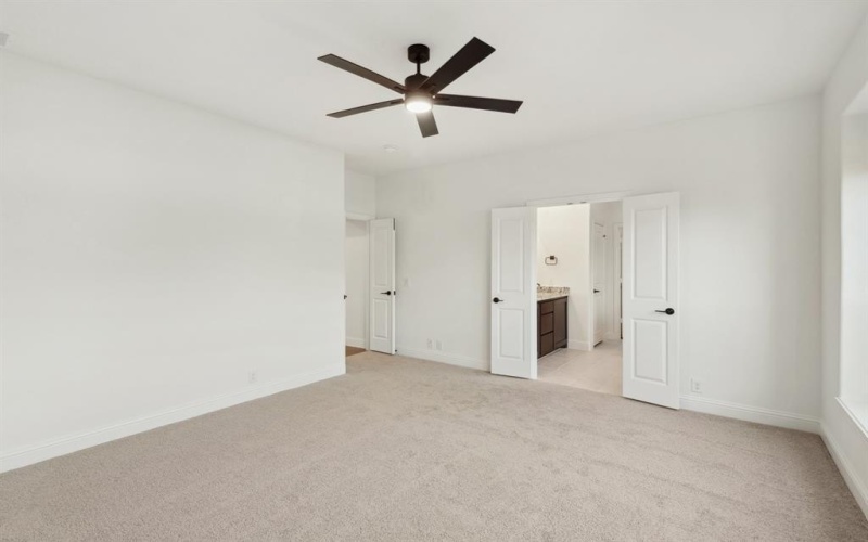 9529 Lanshire Lane, Fort Worth, TX 76131, 5 Bedrooms Bedrooms, ,3 BathroomsBathrooms,Residential,For Sale,9529 Lanshire Lane,20654966