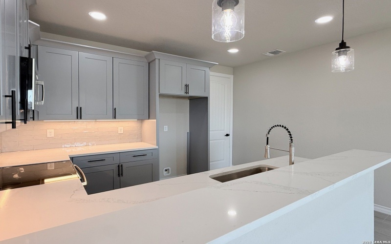 132 Camino Verde Ct, La Vernia, TX 78121, 3 Habitaciones Habitaciones , ,2 BañosBaños,Residential,En Venta,132 Camino Verde Ct,0,1937973