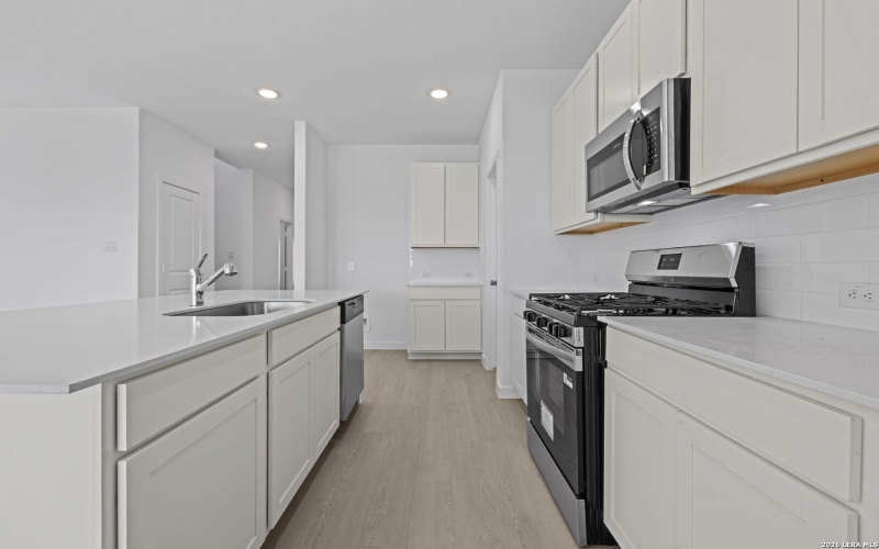 1891 Nuthatch Ridge, New Braunfels, TX 78130, 5 Habitaciones Habitaciones , ,3 BañosBaños,Residential,En Venta,1891 Nuthatch Ridge,0,1938027