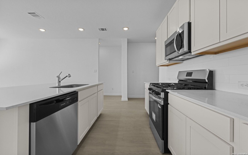 1887 Nuthatch Ridge, New Braunfels, TX 78130, 5 Habitaciones Habitaciones , ,3 BañosBaños,Residential,En Venta,1887 Nuthatch Ridge,0,1938032