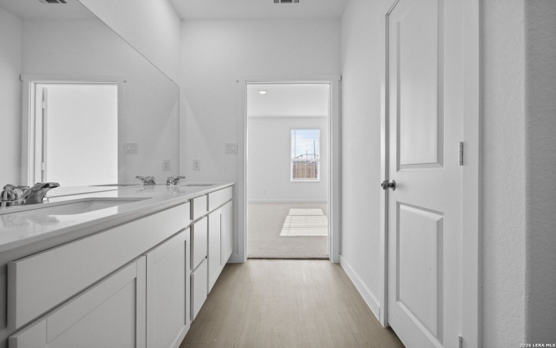 1887 Nuthatch Ridge, New Braunfels, TX 78130, 5 Habitaciones Habitaciones , ,3 BañosBaños,Residential,En Venta,1887 Nuthatch Ridge,0,1938032