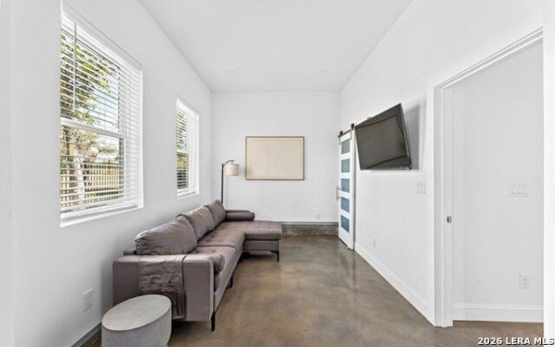 316 Toledo St, San Antonio, TX 78203, ,Residential Multi Family,En Venta,316 Toledo St,0,1937892