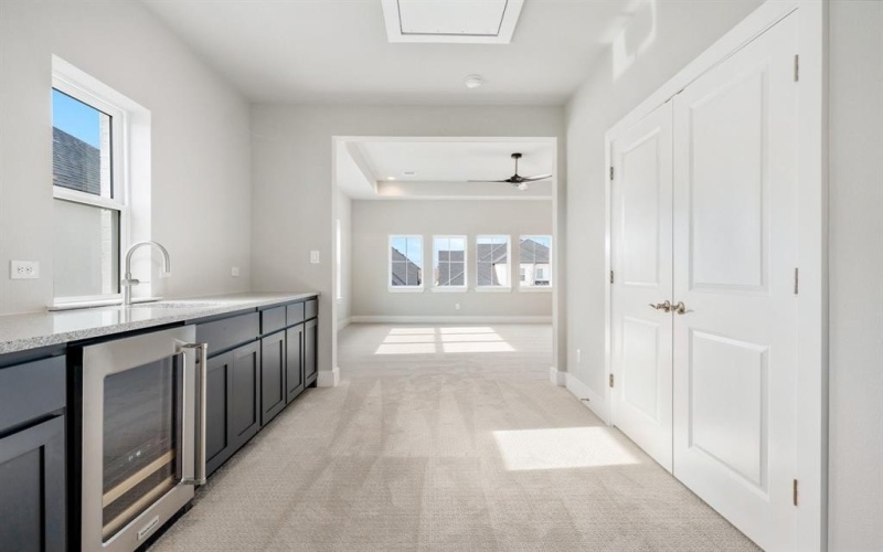 6832 Sunset Hills Drive, McKinney, TX 75071, 5 Bedrooms Bedrooms, ,6 BathroomsBathrooms,Residential,For Sale,6832 Sunset Hills Drive,0,21145005