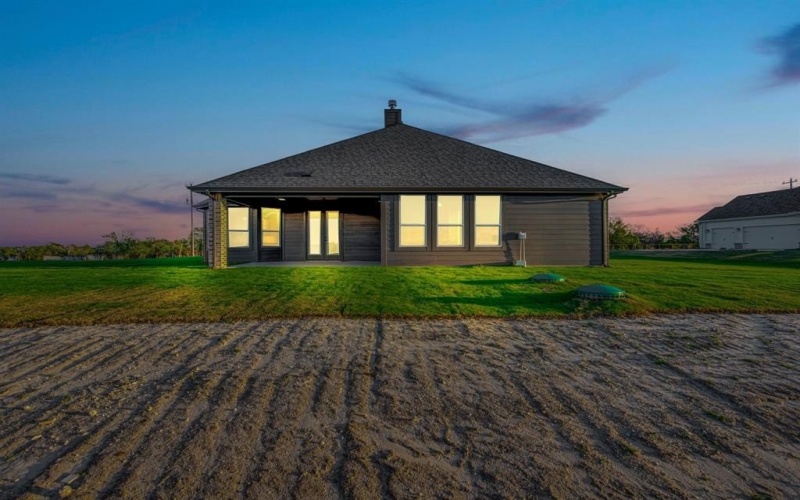 4201 Old Springtown Road, Weatherford, TX 76085, 4 Bedrooms Bedrooms, ,3 BathroomsBathrooms,Residential,For Sale,4201 Old Springtown Road,20613249