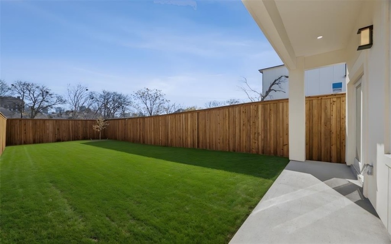 2434 Douglas Avenue, Dallas, TX 75219, 3 Habitaciones Habitaciones , ,3 BañosBaños,Residential,En Venta,2434 Douglas Avenue,0,21160638