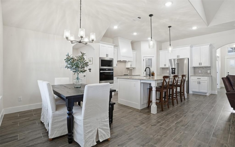 9017 Valley Oak Court, Springtown, TX 76082, 4 Habitaciones Habitaciones , ,2 BañosBaños,Residential,En Venta,9017 Valley Oak Court,0,21164246