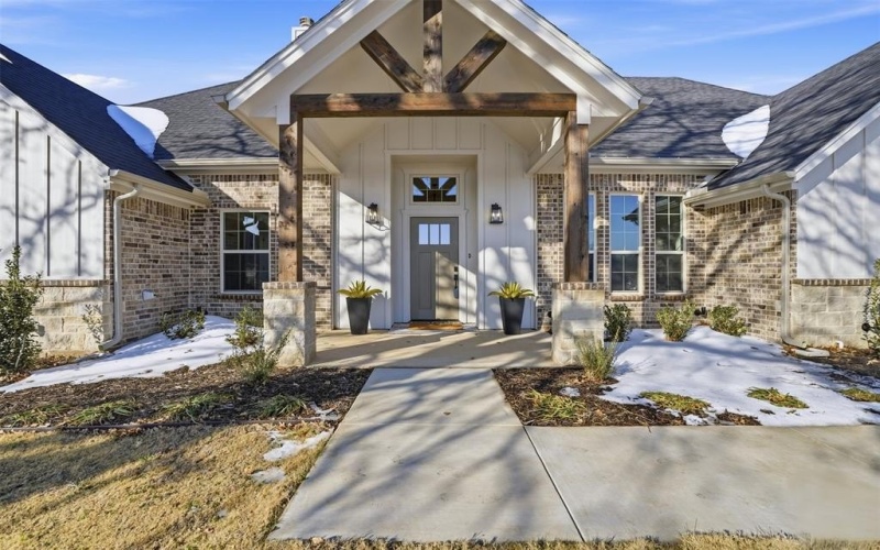 9017 Valley Oak Court, Springtown, TX 76082, 4 Habitaciones Habitaciones , ,2 BañosBaños,Residential,En Venta,9017 Valley Oak Court,0,21164246