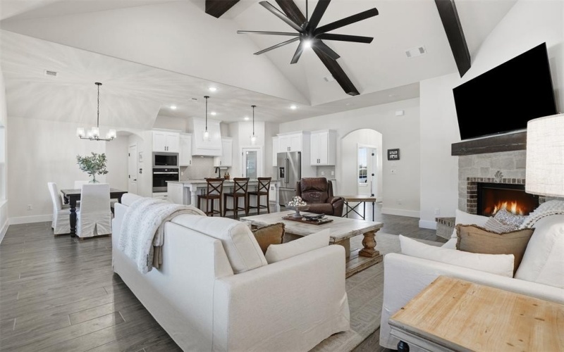 9017 Valley Oak Court, Springtown, TX 76082, 4 Habitaciones Habitaciones , ,2 BañosBaños,Residential,En Venta,9017 Valley Oak Court,0,21164246