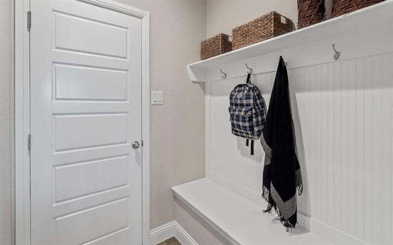 10385 SUNSET SHORE Drive, Grand Prairie, TX 76065, 5 Habitaciones Habitaciones , ,5 BañosBaños,Residential,En Venta,10385 SUNSET SHORE Drive,0,21166708